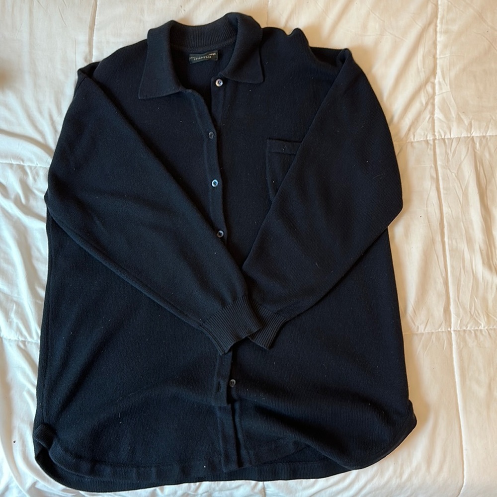 Bergdorf Goodman men’s 100% cashmere button down sweater.